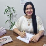 Entre tradição e modernidade: “Maya, Tente Outra Vez” traduz a essência da autora Prem Ananda Maya
