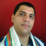 Clássico da fantasia ganha releitura sombria em romance que explora morte e consciência