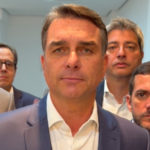 Incentivo a eventos entra na disputa eleitoral e aproxima Flávio de sertanejos